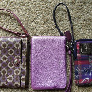 Coach Wristlet Bundle